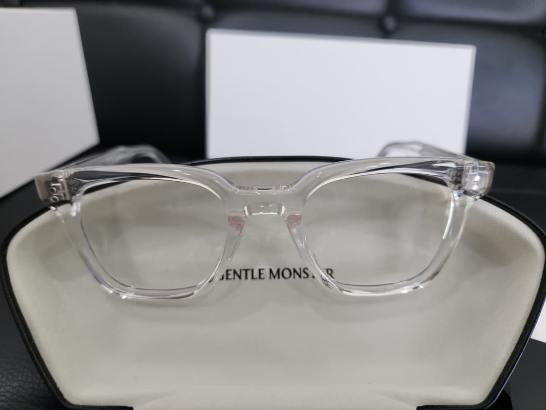 젠틀몬스터 칼c1 상품이미지1