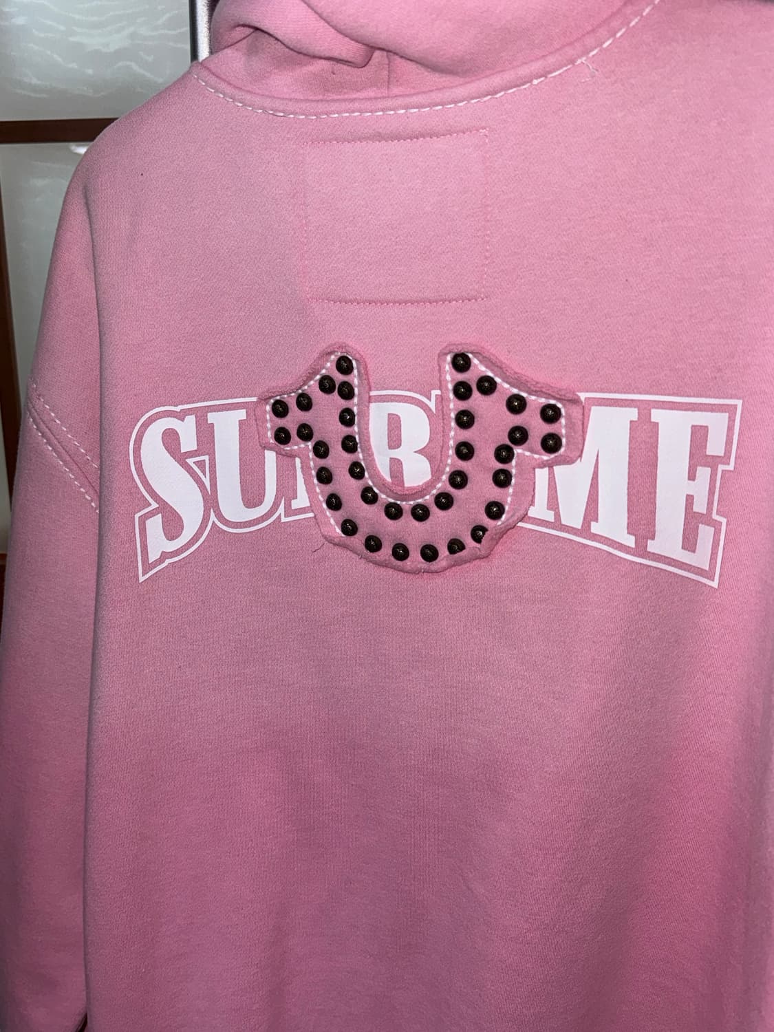 SUPREME x TRUE RELIGION pink hoodie 상품이미지5