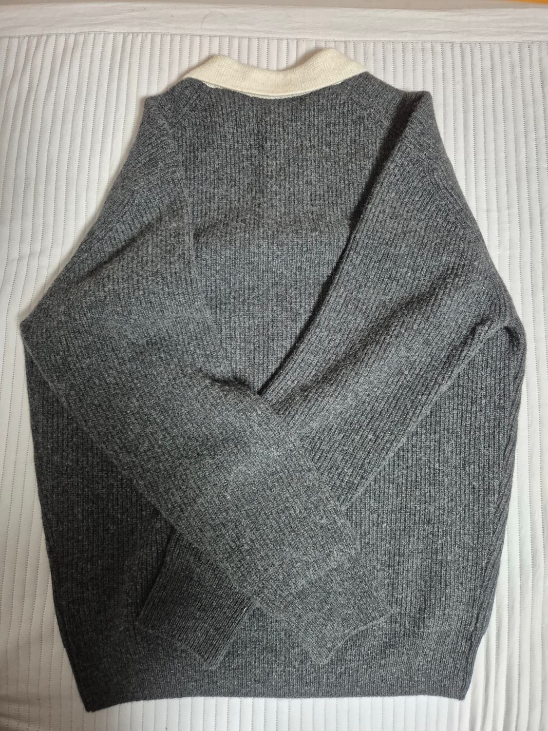 [L,차콜]유니온블루 럭비니트 판매합니다. 상품이미지3