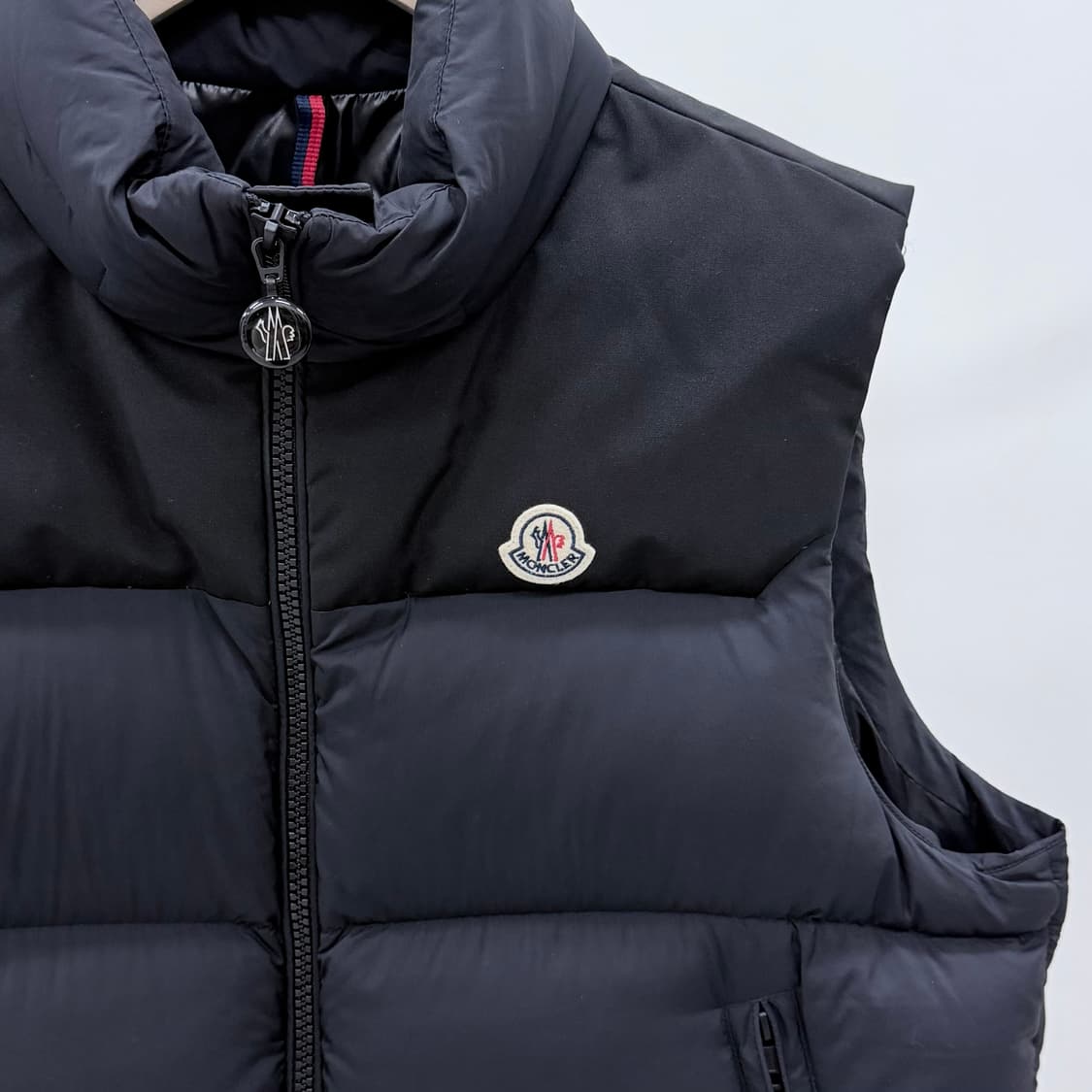 [S급/6] 몽클레어 마벤 조끼 패딩 블랙 상품이미지2