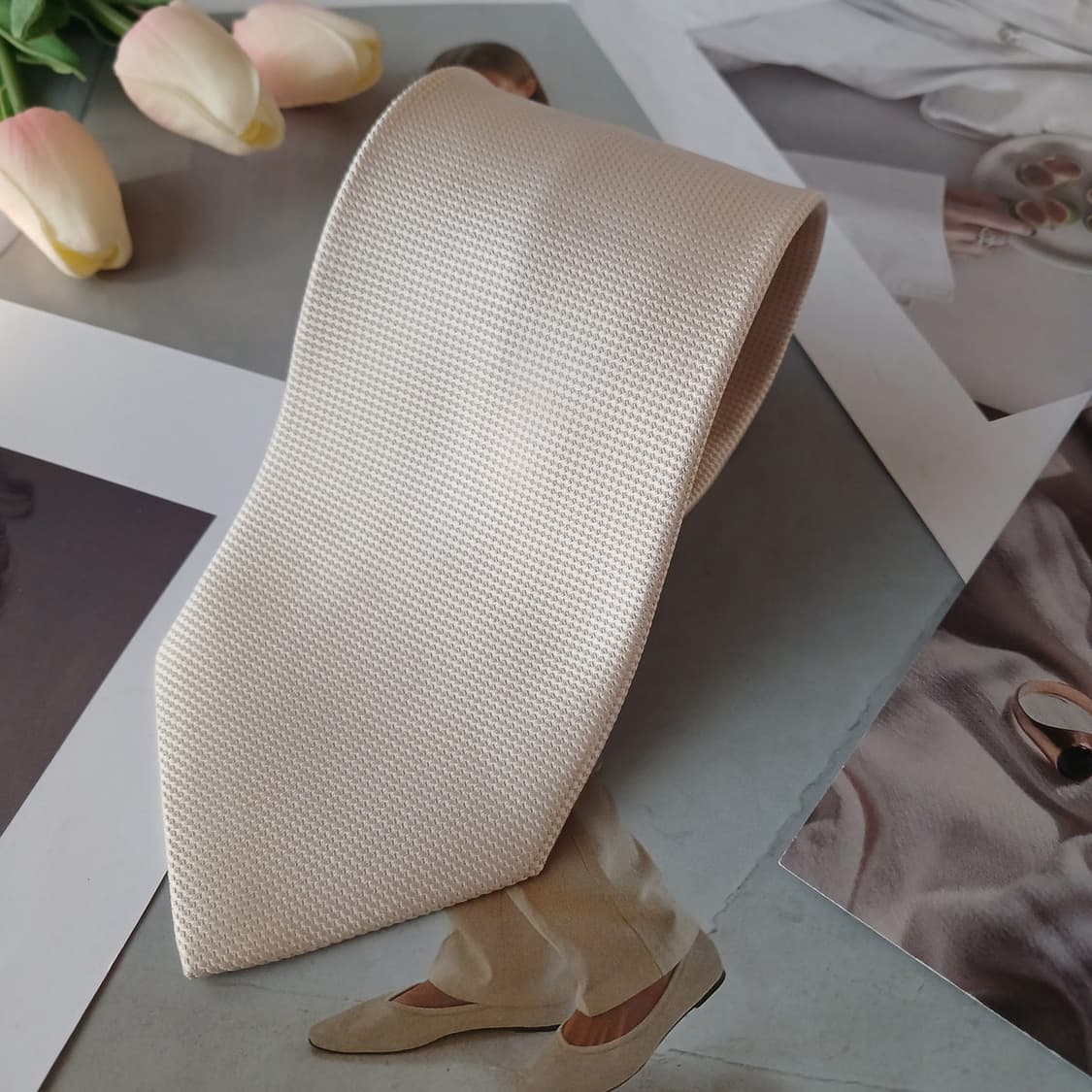 MCM 실크 아이보리 솔리드 텍스처 넥타이 9cm A+등급 A19323
 상품이미지4