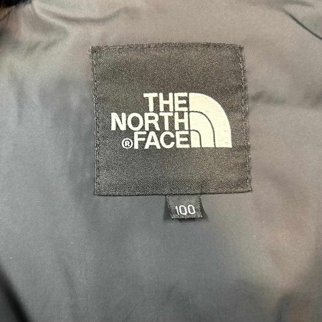 L) 노스페이스 구스다운 눕시 700 블랙 패딩 세탁완료 상품이미지8