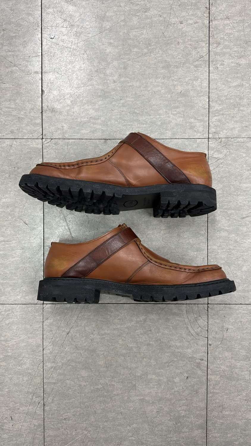 드리스반노튼 버클 로퍼 슈즈 상품이미지4