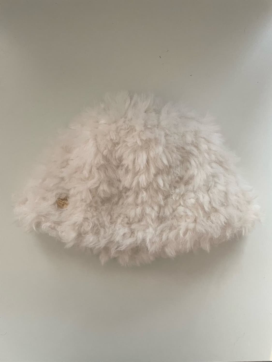 아미먼트 더비햇 아이보리 퍼 버킷햇 상품이미지3