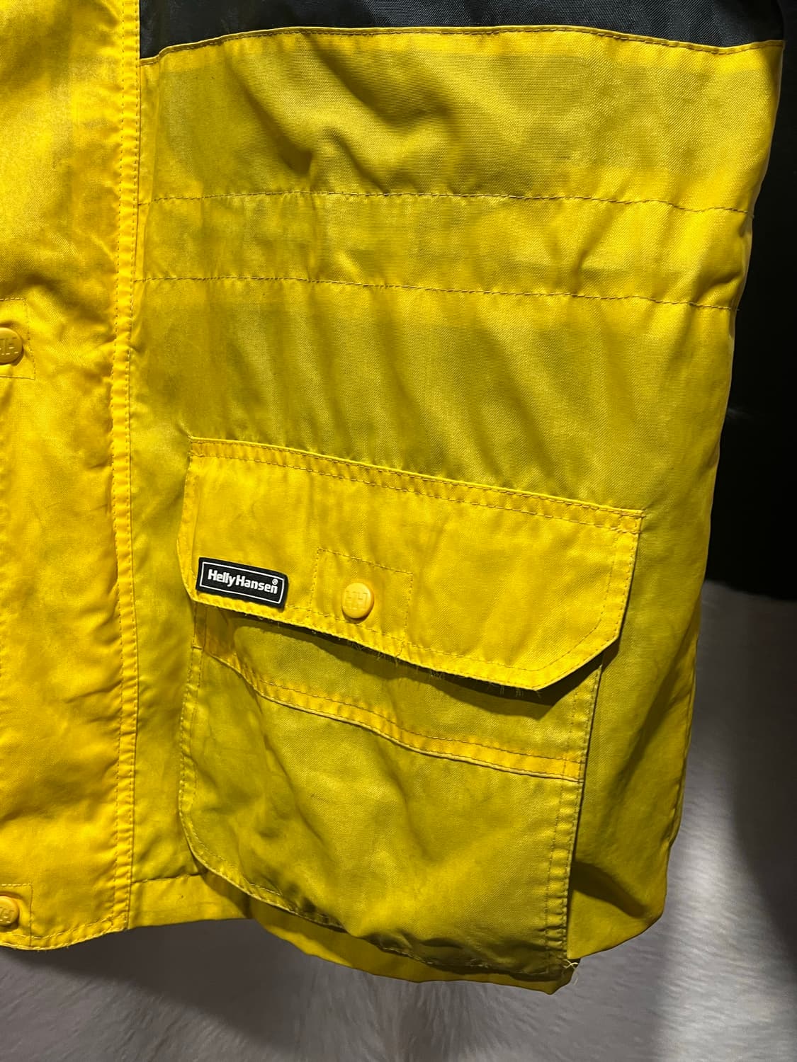 Helly hansen 오버핏 윈드자켓 상품이미지4