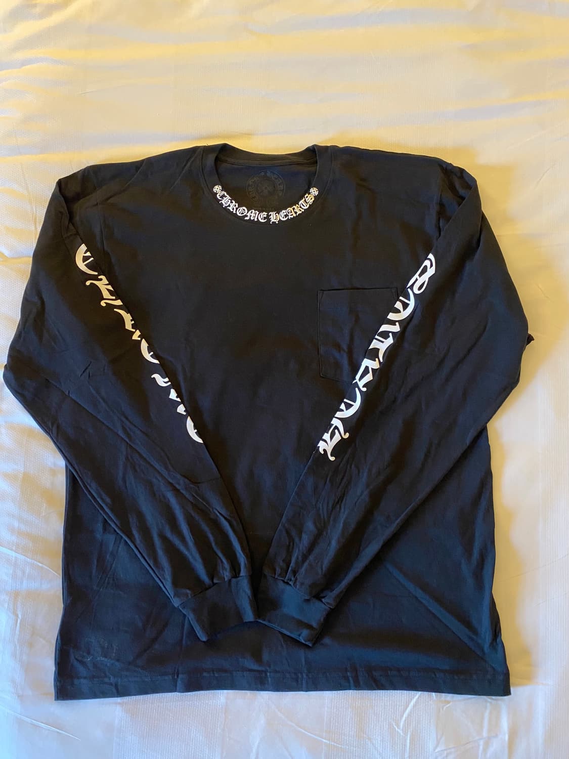 (새싱품/XL) 크롬하츠 넥로고 롱슬리브 상품이미지1