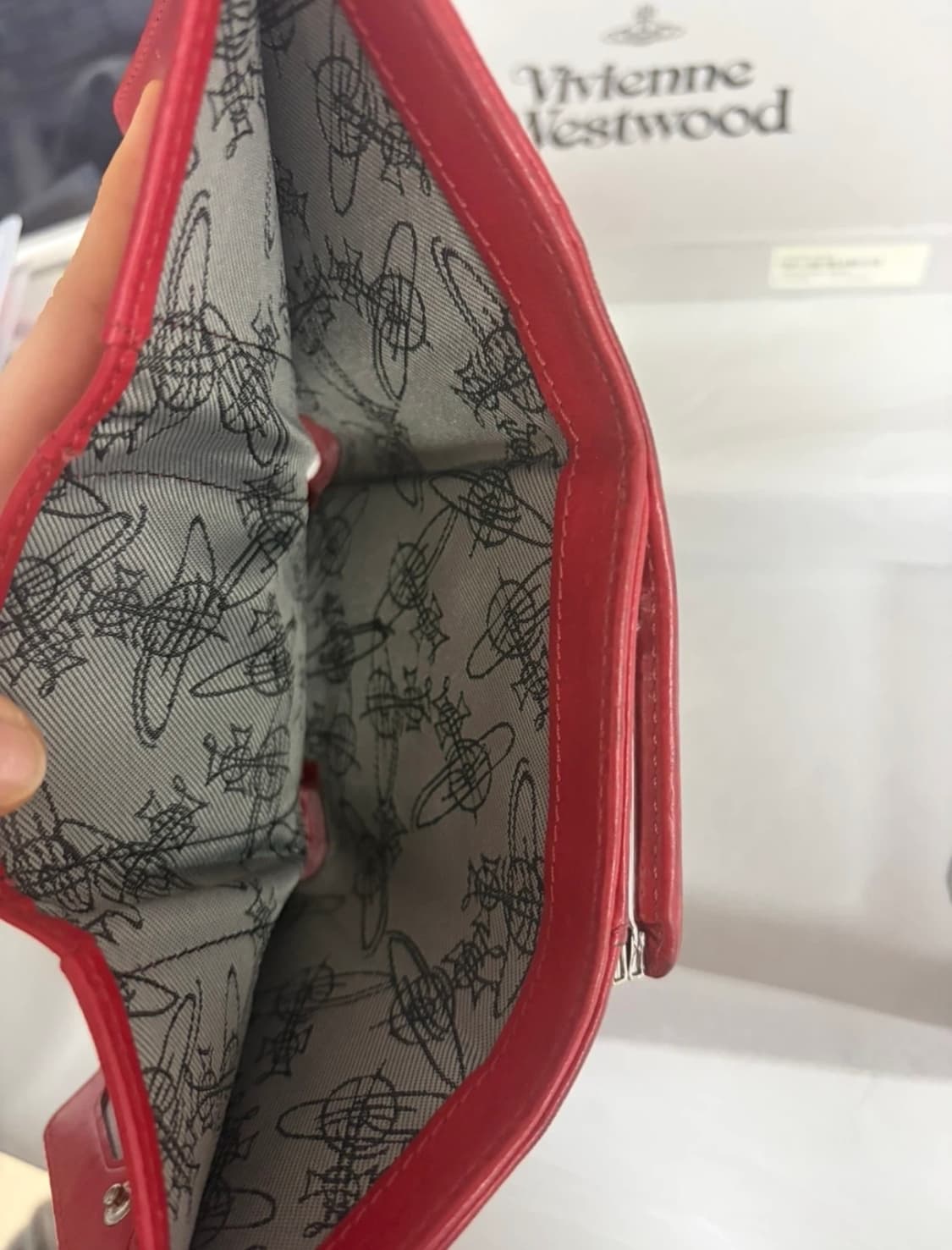 비비안웨스트우드 레드 가죽 반지갑 상품이미지4