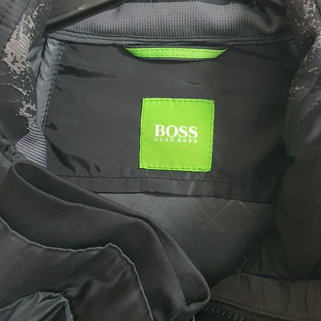 HUGO BOSS 남성 패딩 M 상품이미지6