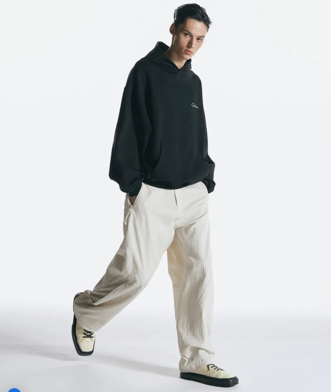 인사일런스 엠브로이더리 로고 후디 BLACK 상품이미지2