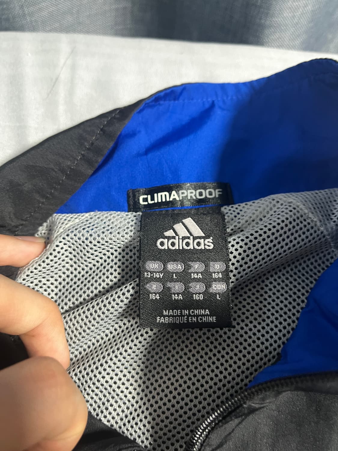 아디다스 일본판 희귀 바람막이 상품이미지2