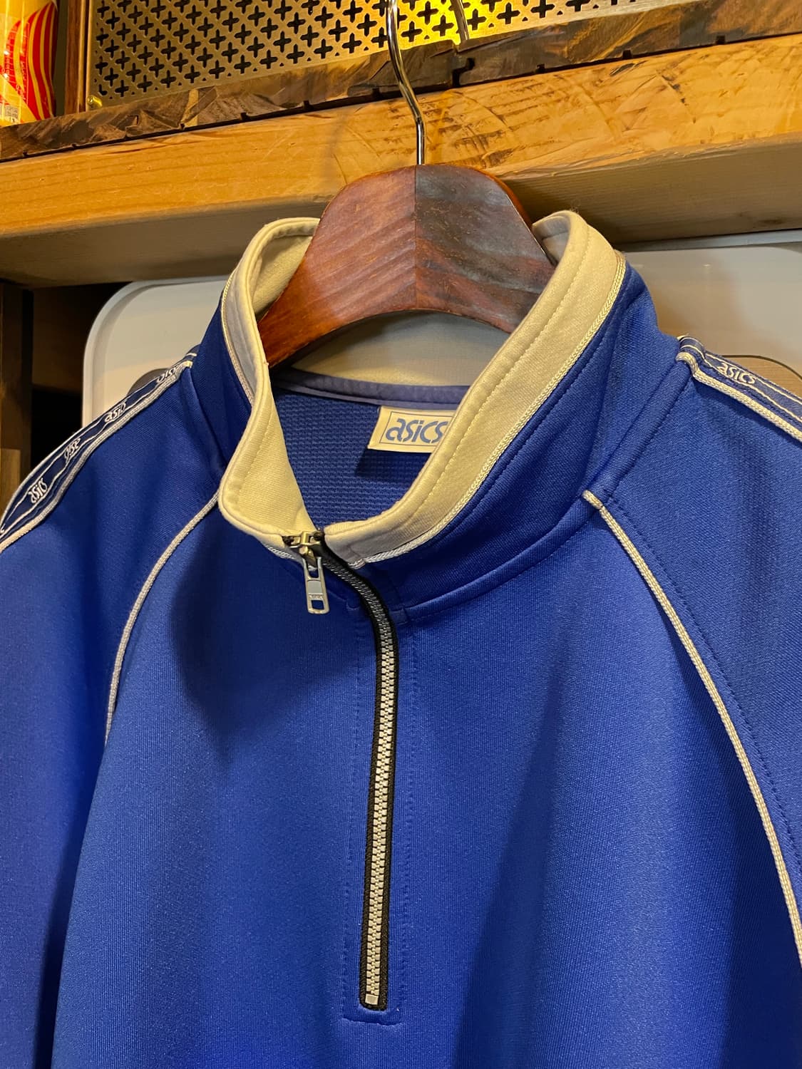 아식스 반집업 져지 상품이미지3