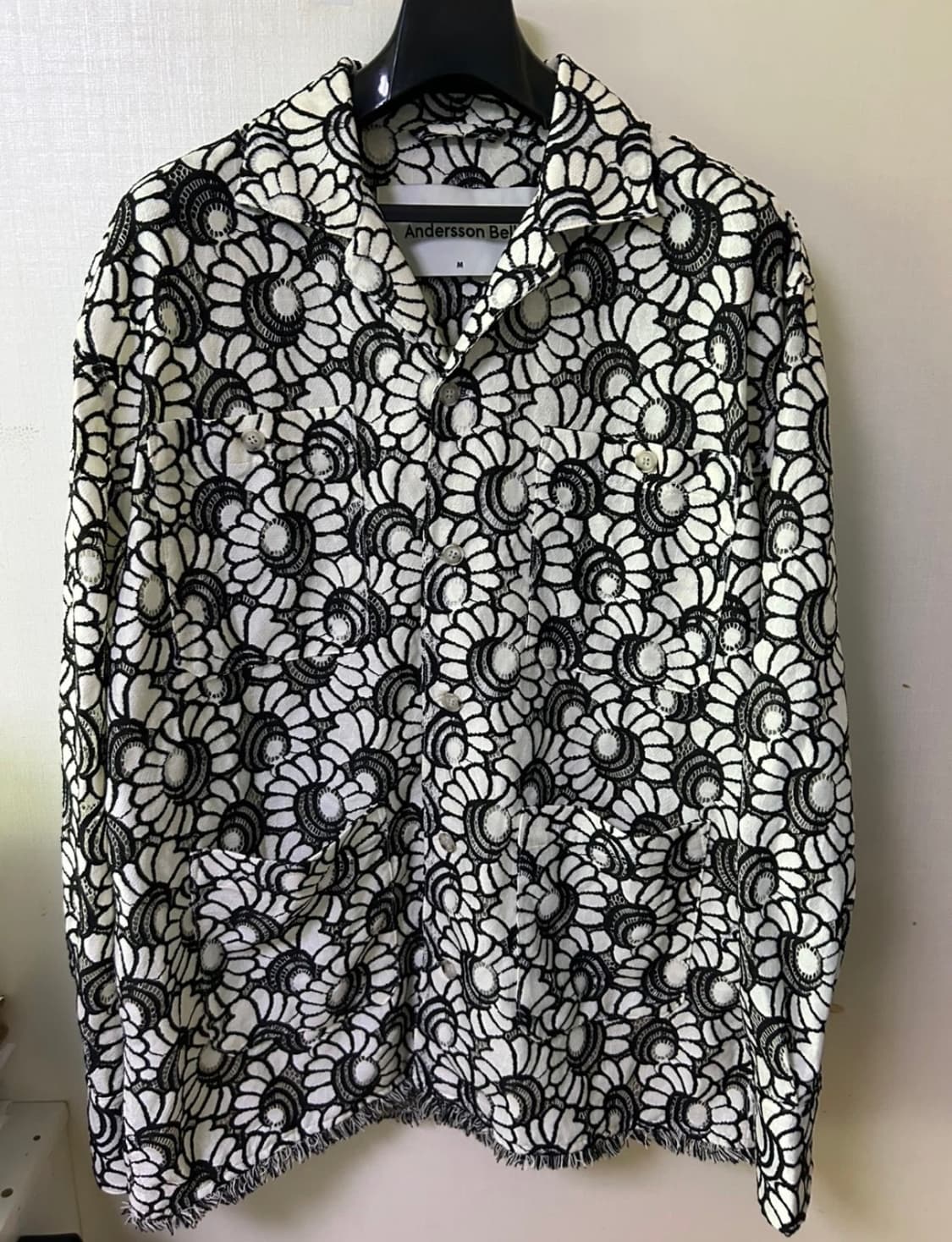 앤더슨벨 플라워 엠브로더리 오픈 카라 셔츠 M 상품이미지1