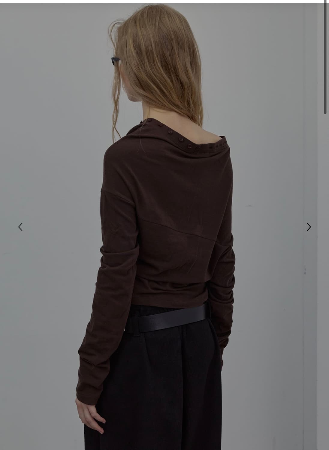 LCDC 러플 넥 저지 탑 브라운 S (텍있는 새상품) 상품이미지3