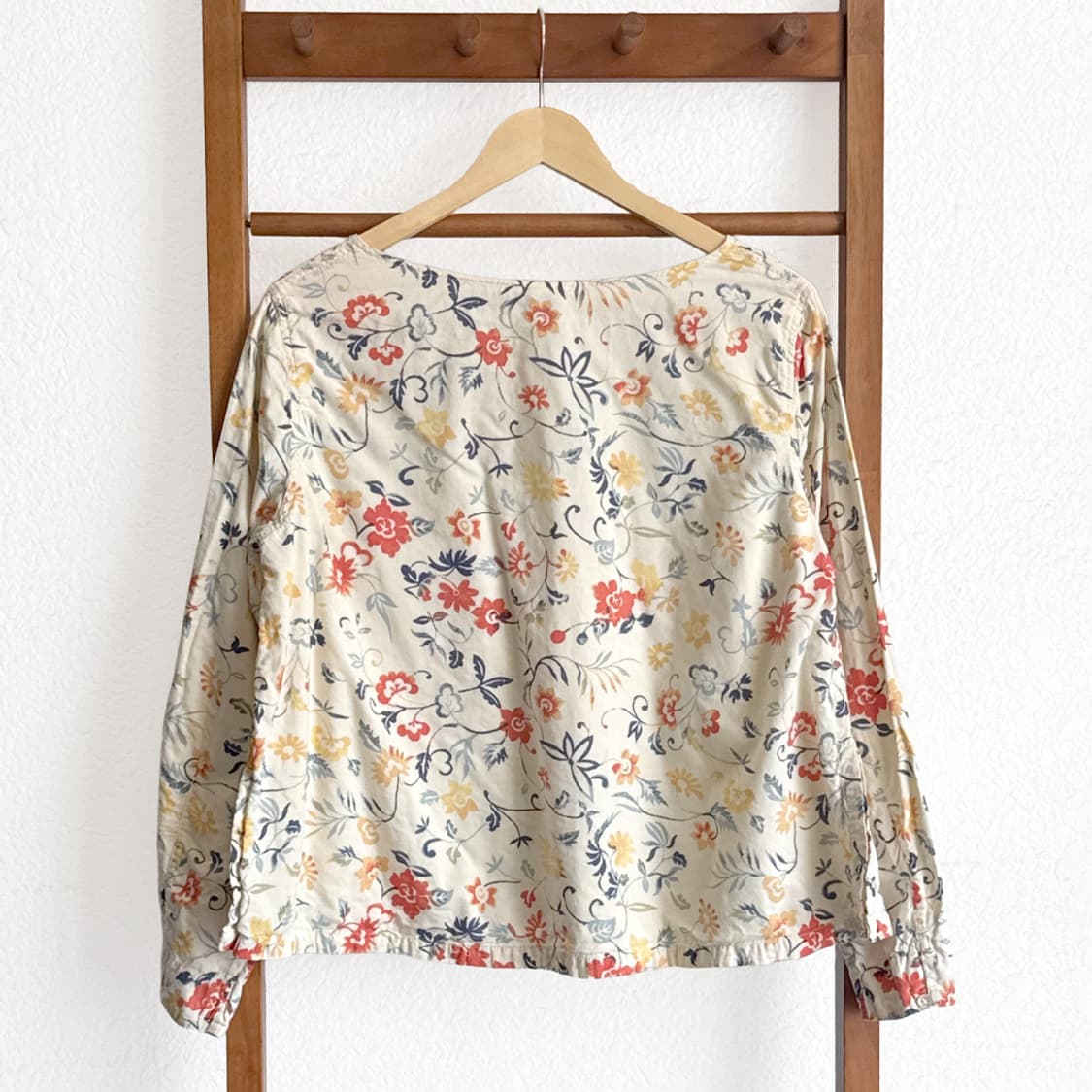 봄꽃 정원 티셔츠 상품이미지8