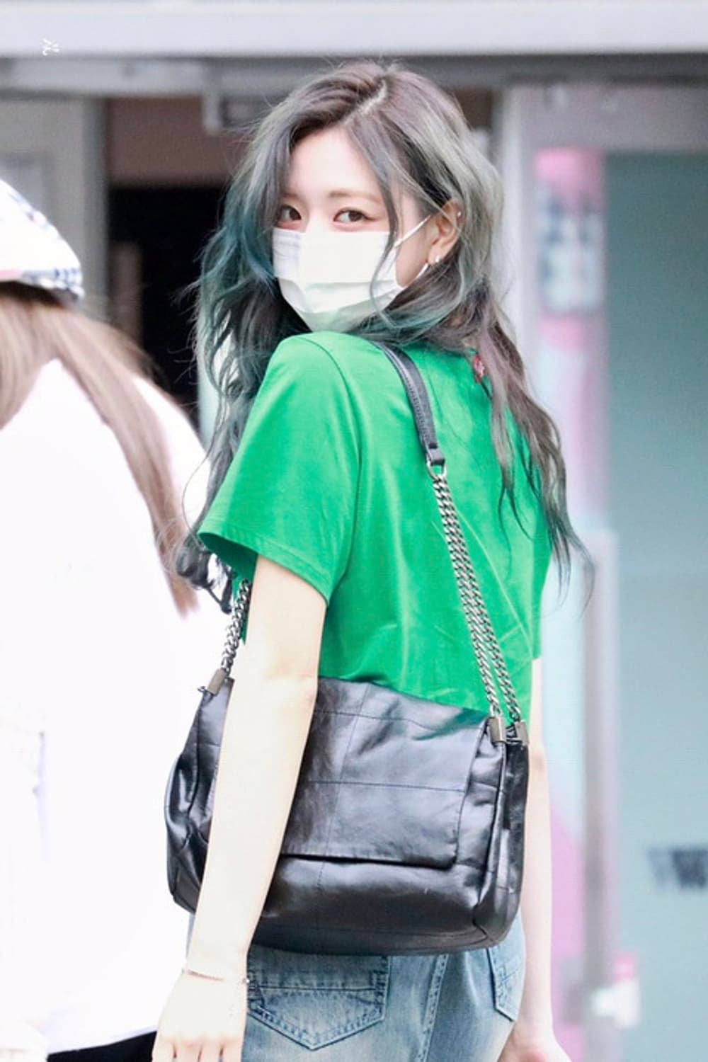 ZARA 자라 잇지 유나백 락 플랩 여성 숄더백 블랙 상품이미지1