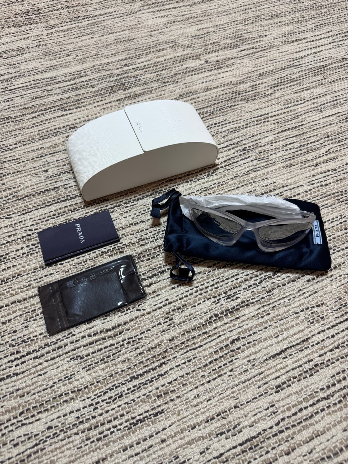 프라다 런웨이 선글라스 상품이미지4