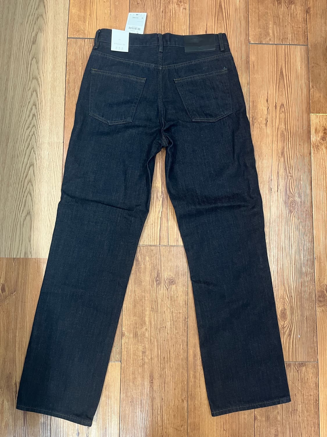 자라 JEANS STRAIGHT FIT RAW 상품이미지3