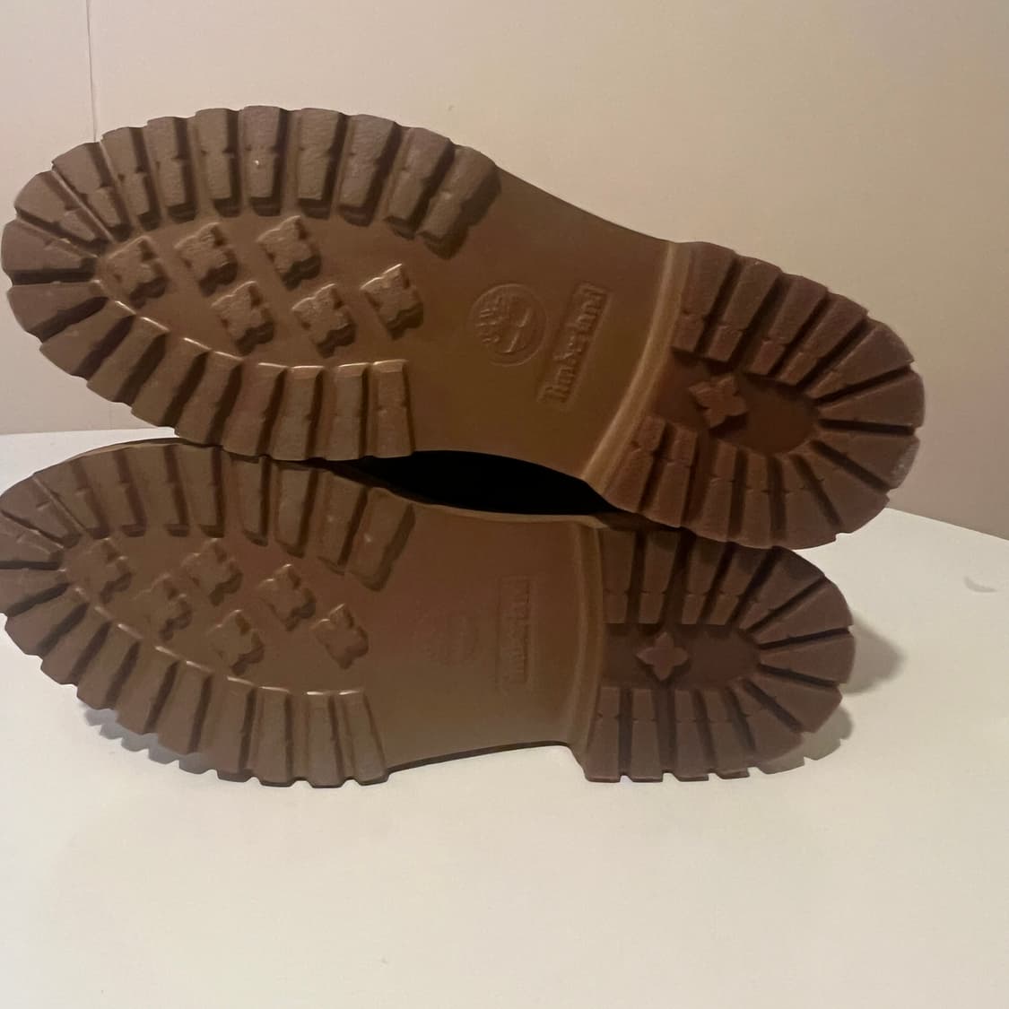 팀버랜드 스웨이드 앵클 부츠 상품이미지5