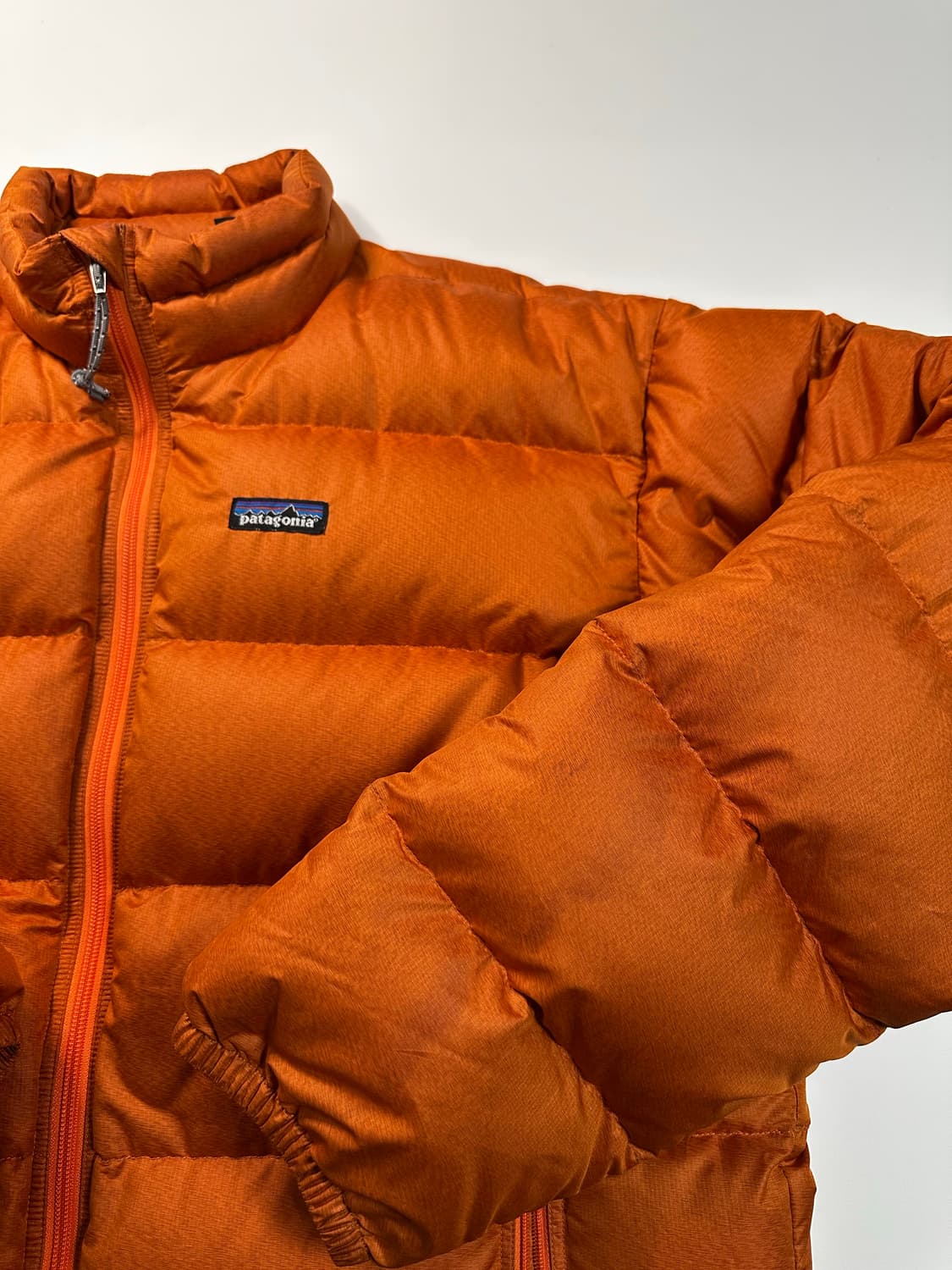 파타고니아 패커블 패딩 다운 오렌지 L 상품이미지3