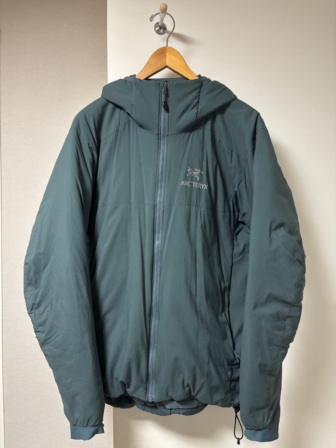 [m] 아크테릭스 아톰ar 후디 넵튠 상품이미지1