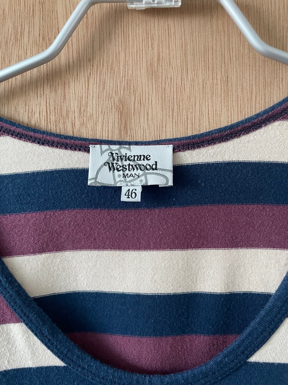 비비안웨스트우드 로고 자수 티셔츠 상품이미지7