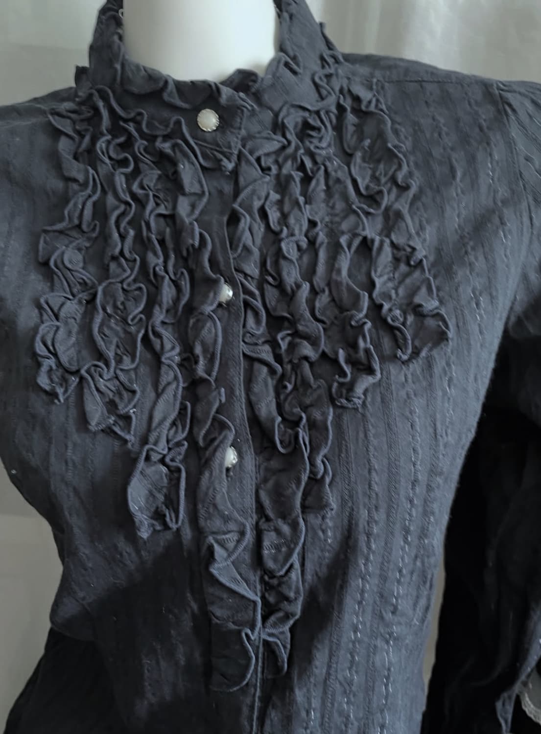 러플 블라우스 공겜여주 상품이미지2