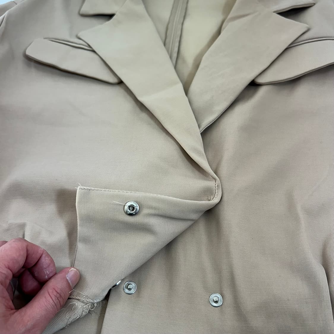 우먼M-L 자라 베이지 오픈카라 크롭자켓 상품이미지4