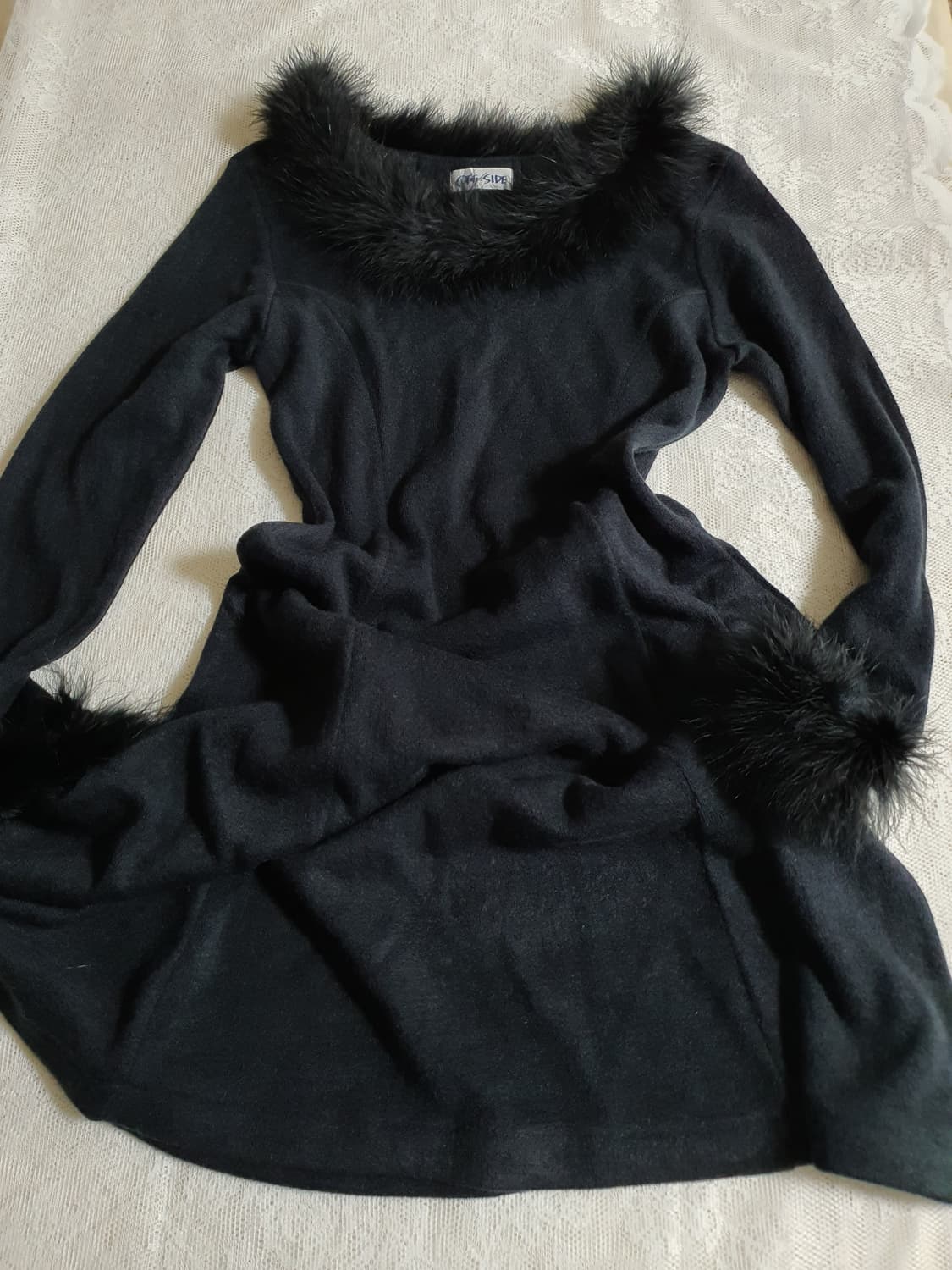 [일본빈티지] 달천깔 블랙 퍼 장식 니트 롱 원피스 상품이미지6