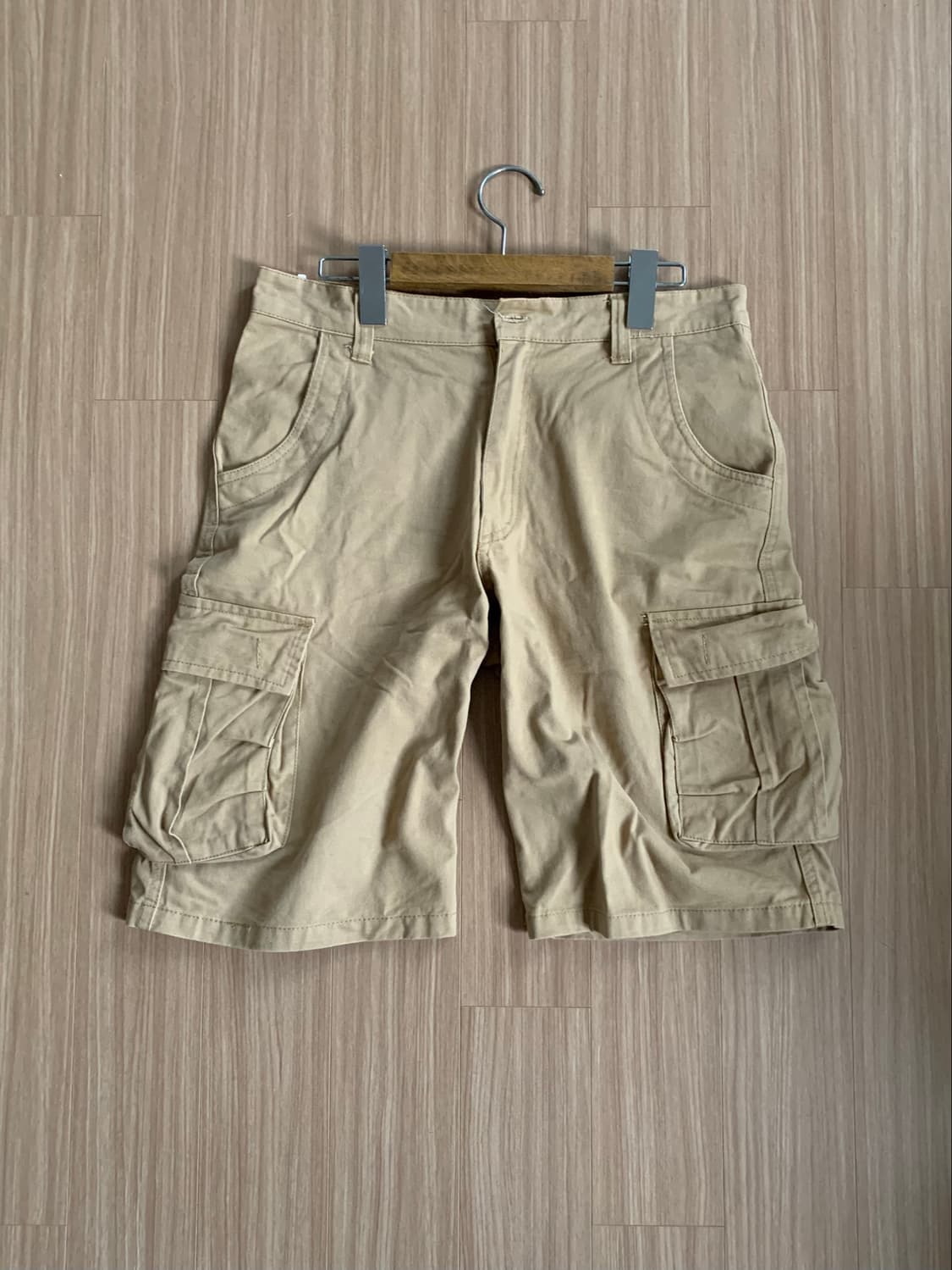 베이지 카고 반바지 상품이미지1
