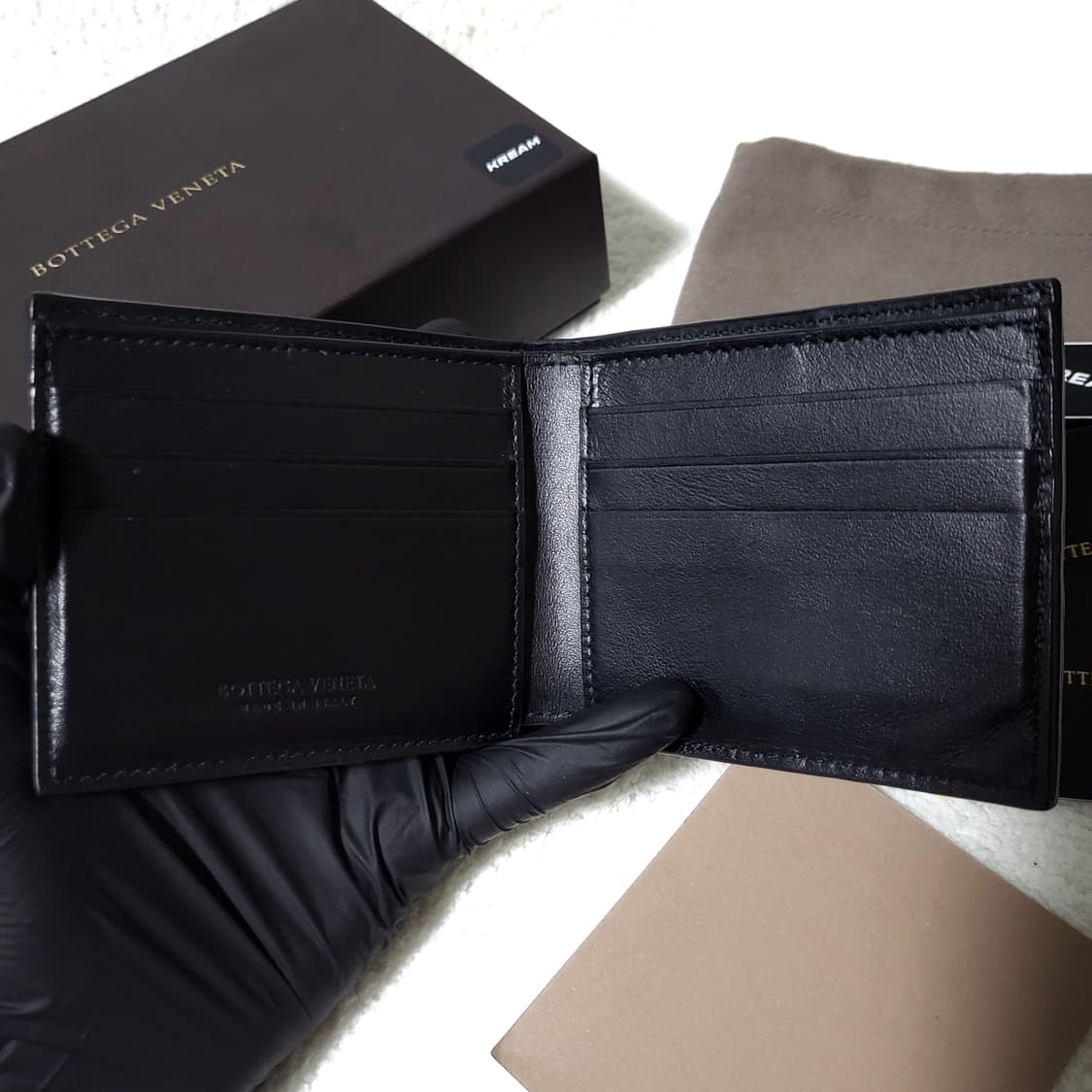 [신형/크림판] 보테가베네타 카세트 반지갑  상품이미지4