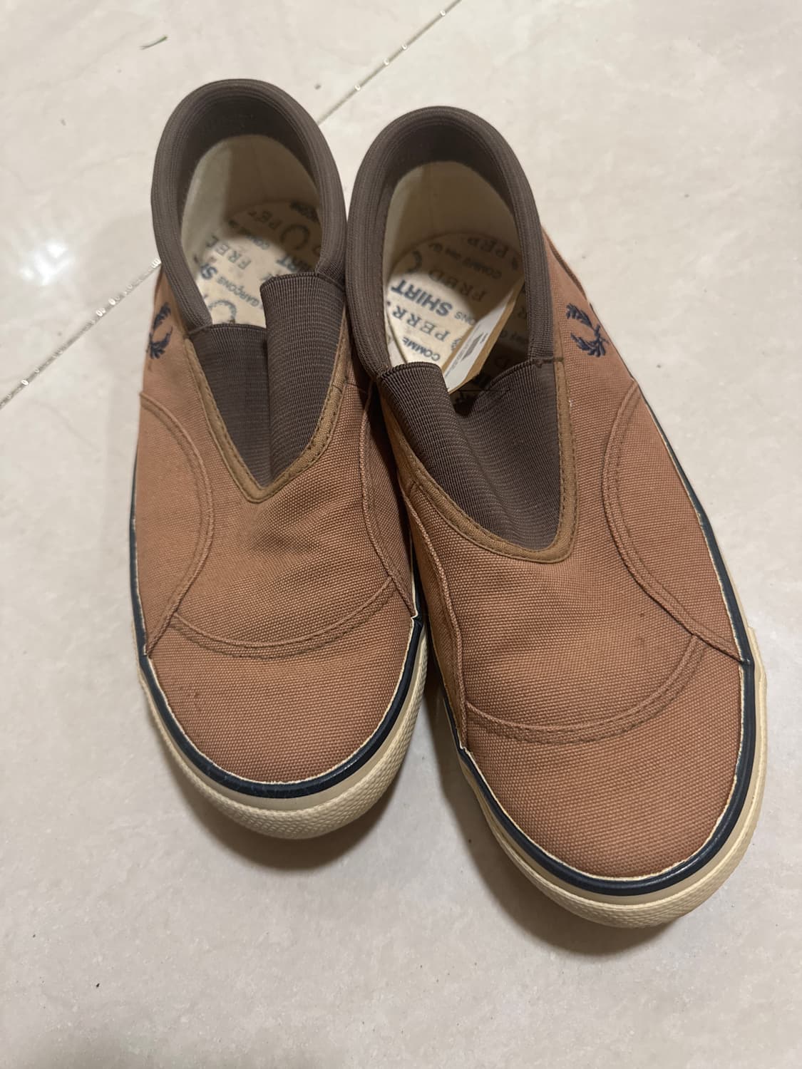 꼼데가르송 X 프레드페리 슬립온  실착X 상품이미지3