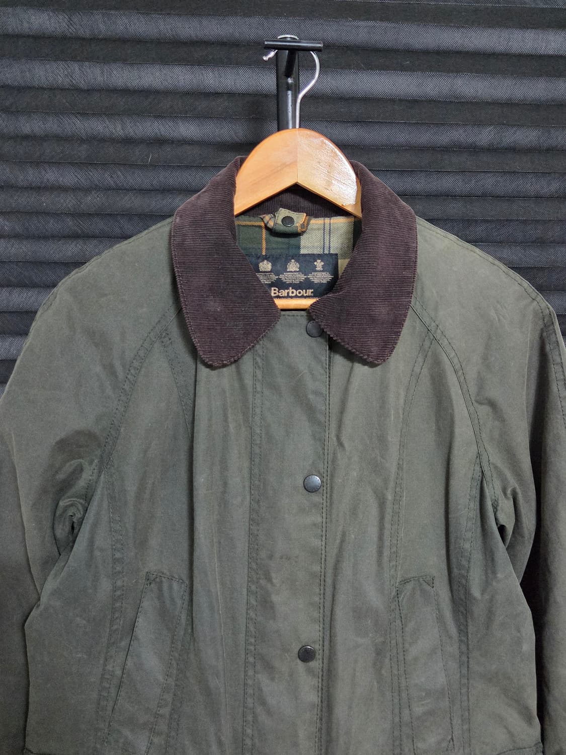 (정품) [바버] 비드넬 왁스 자켓 | 00111 상품이미지2