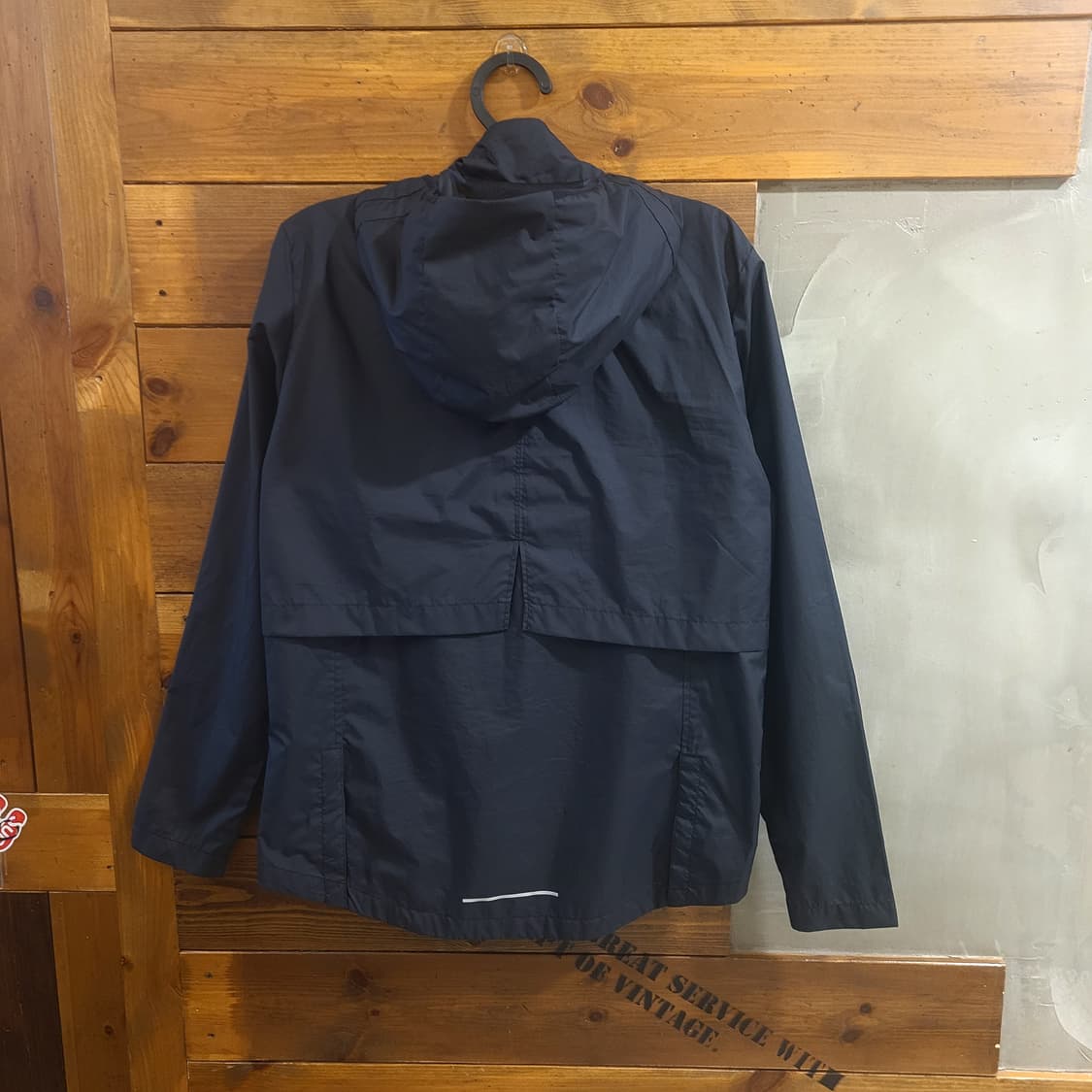 나이키 런닝 에센셜 우먼 바람막이 S(85) 상품이미지2