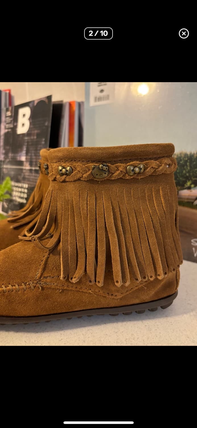 미네통카 minnetonka 헬로키티 모카신 부츠 상품이미지2