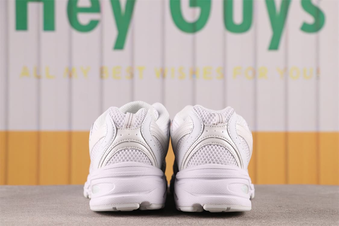 뉴발란스 530 Nb 운동화 커플룩 상품이미지4