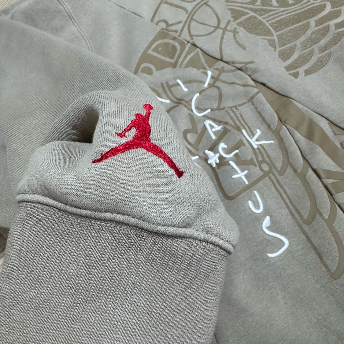 나이키 조던 x 트래비스 스캇 풀오버 후드티 아시아핏 L 상품이미지7