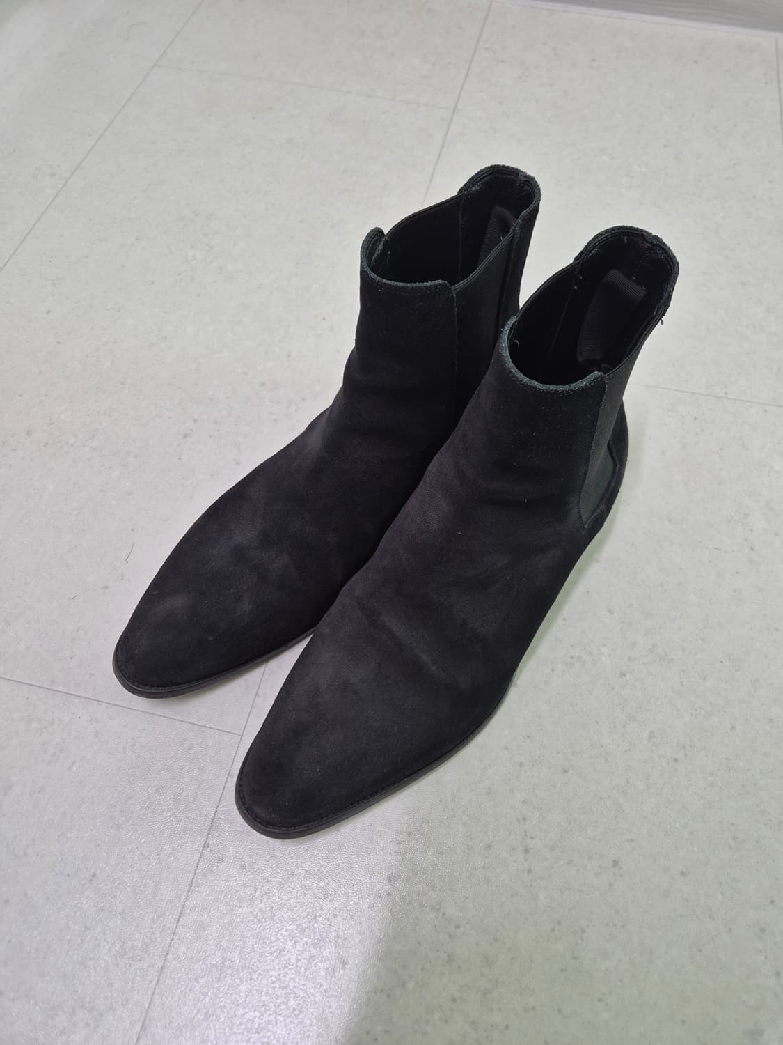 생로랑 와이어트30 스웨이드 첼시부츠 42 상품이미지1