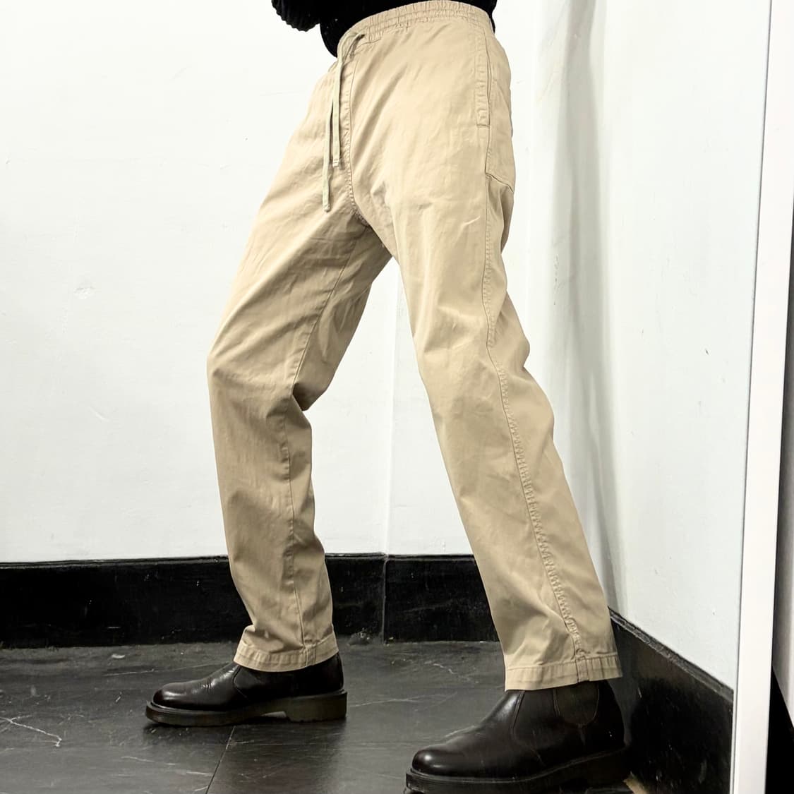 칼하트 WIP LAWTON 밴딩 팬츠 상품이미지3