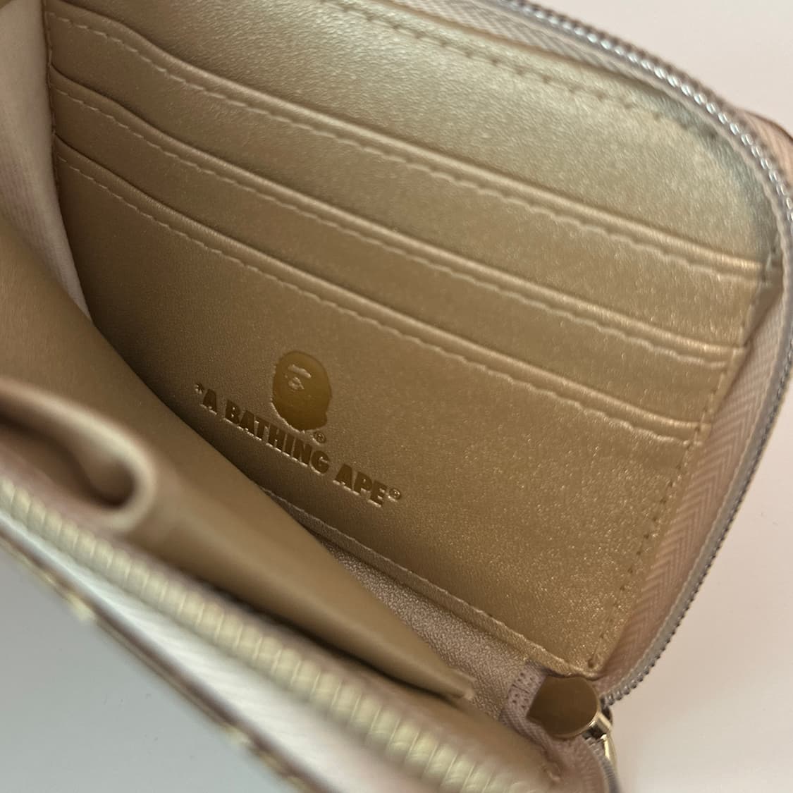 Bape 베이프 뱀피 지갑 상품이미지2