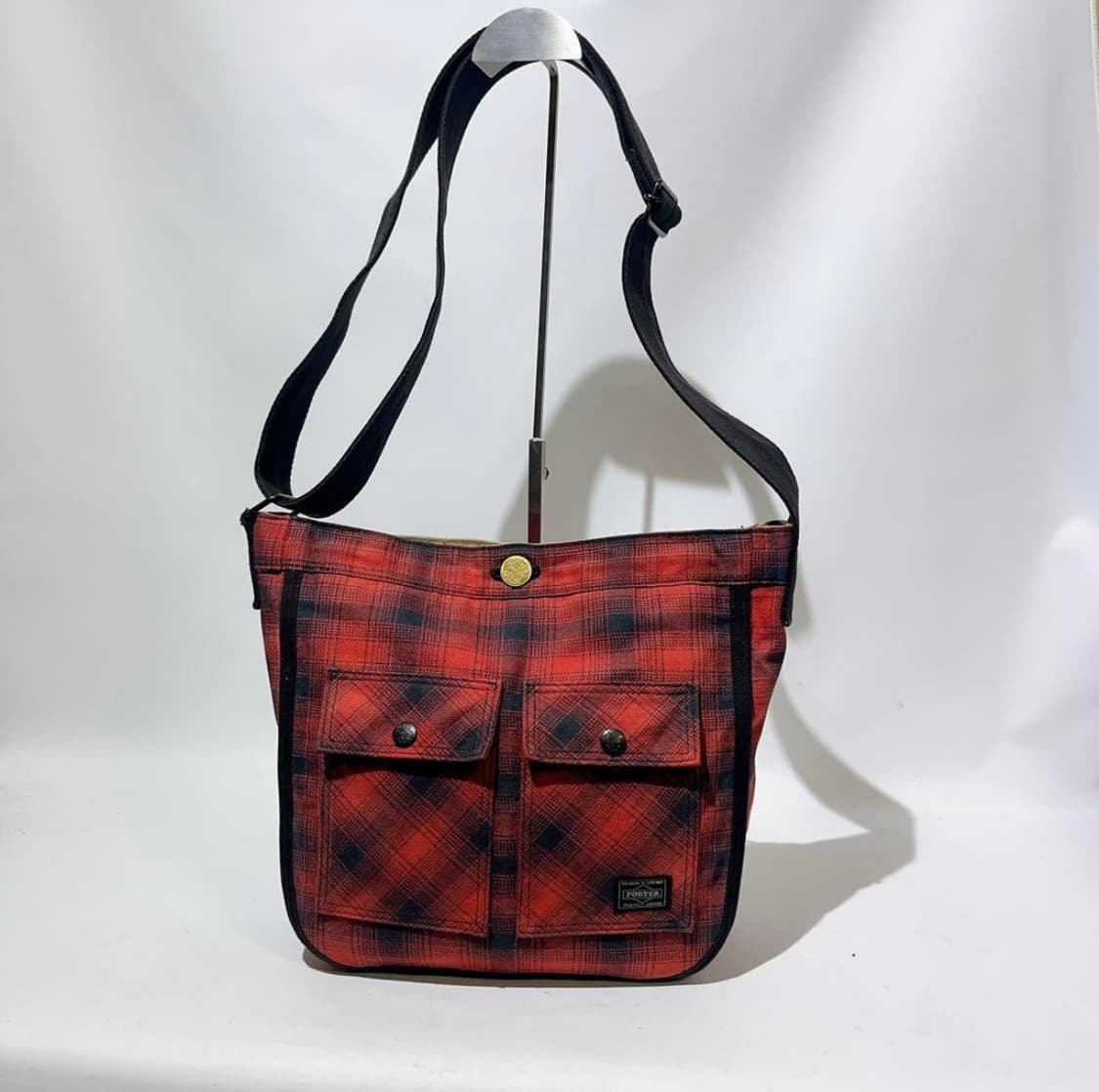 요시다포터 체크패턴 크로스백 상품이미지2