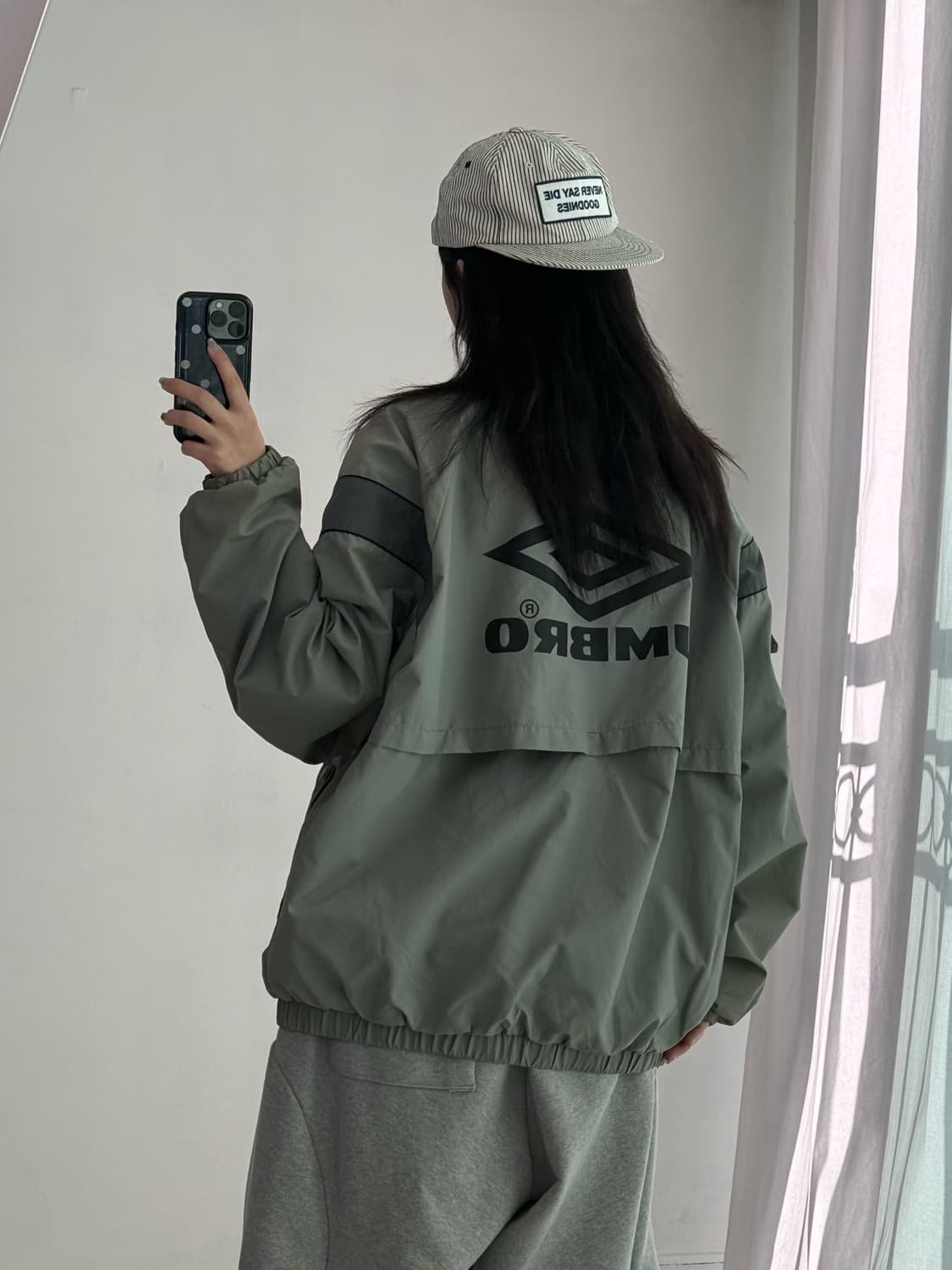 엄브로 US 카키 바람막이 상품이미지2