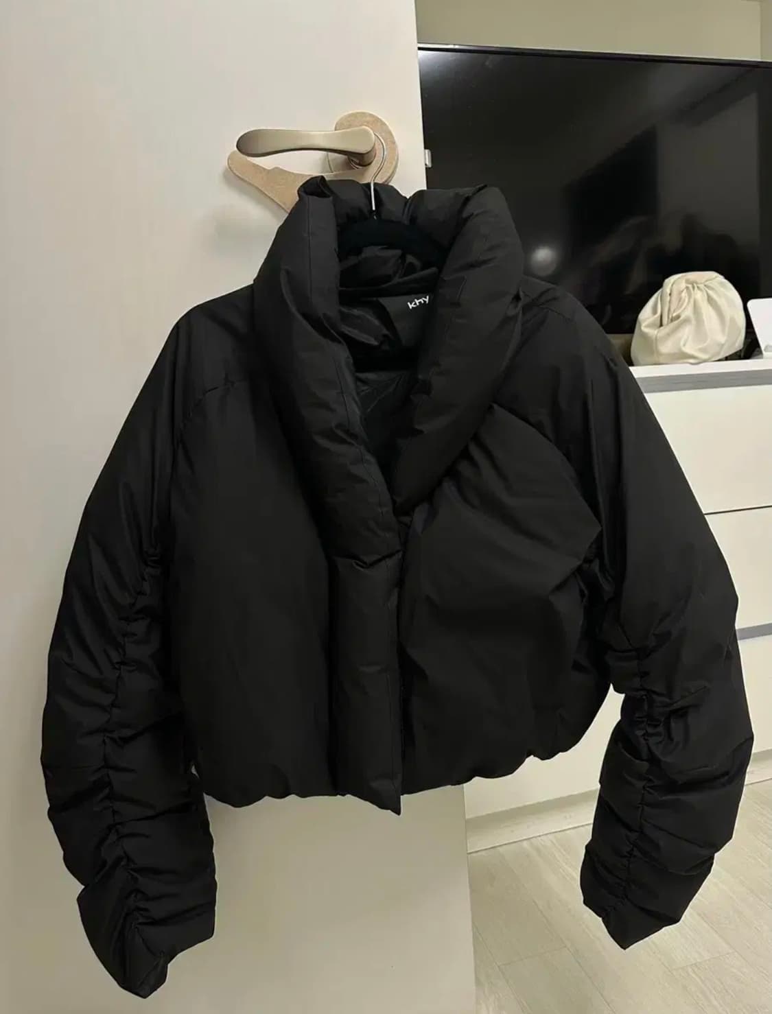 Khy 카일리제너 크롭 패딩 xs 상품이미지2