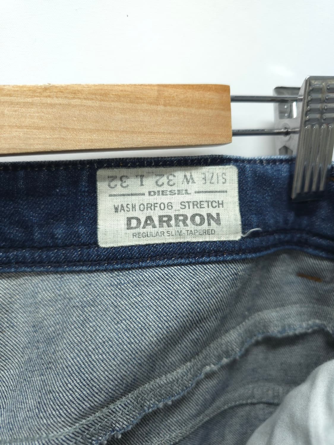 디젤 DARRON 레귤러 슬림 테이퍼드 데님 팬츠(32) 상품이미지10