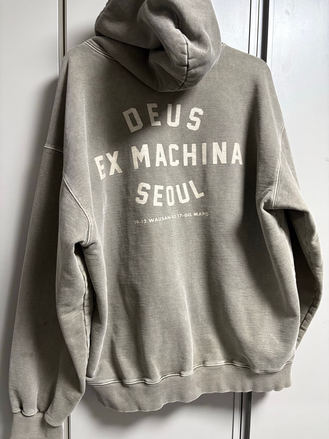 데우스 오버다이드 워싱 후드 카키 상품이미지2