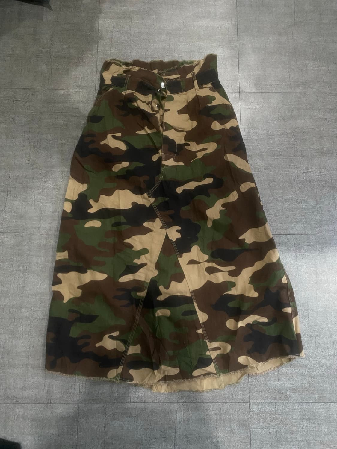 일본빈티지 Rodeo 핀터깔y2k 보헤미안워크 밀리터리 카모롱스커트 상품이미지1