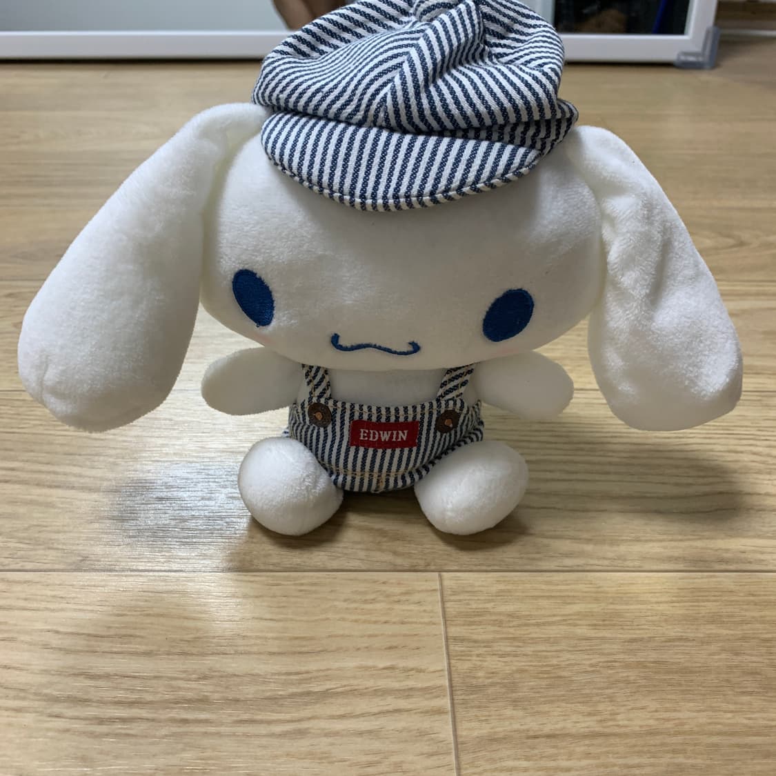 Edwin 에드윈 x 시나모롤 인형 상품이미지1