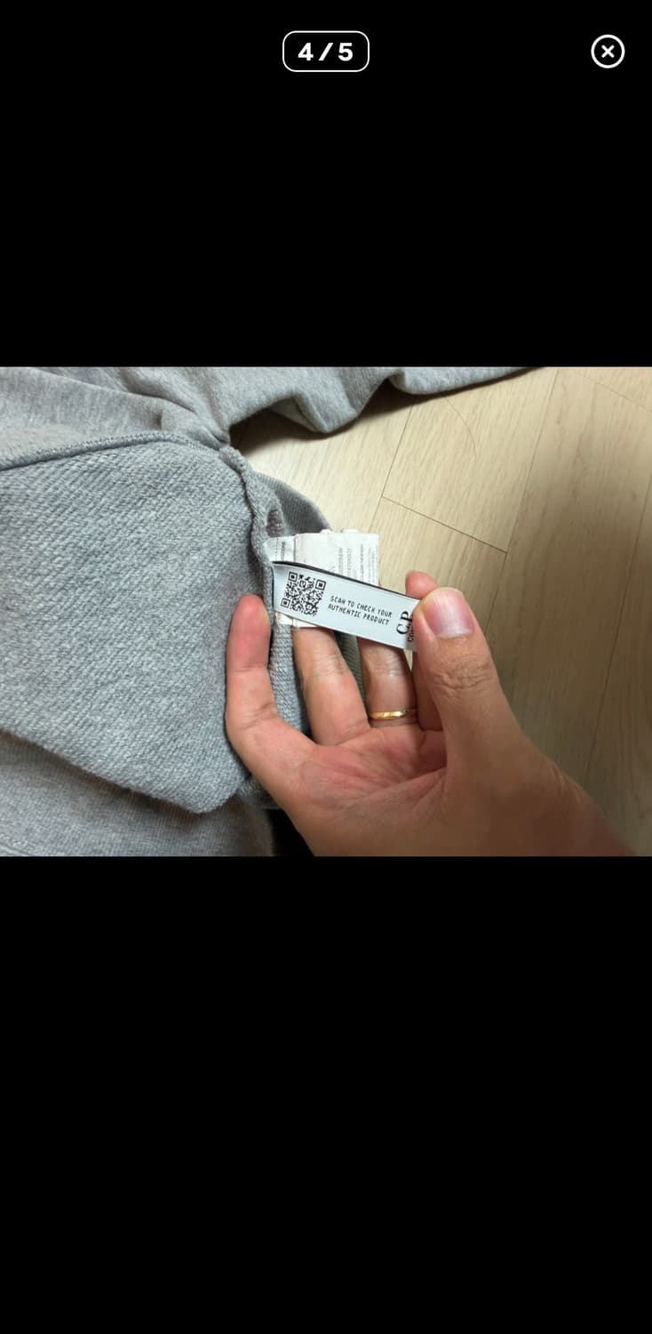 CP company 맨투맨 그레이 22FW 상품이미지4