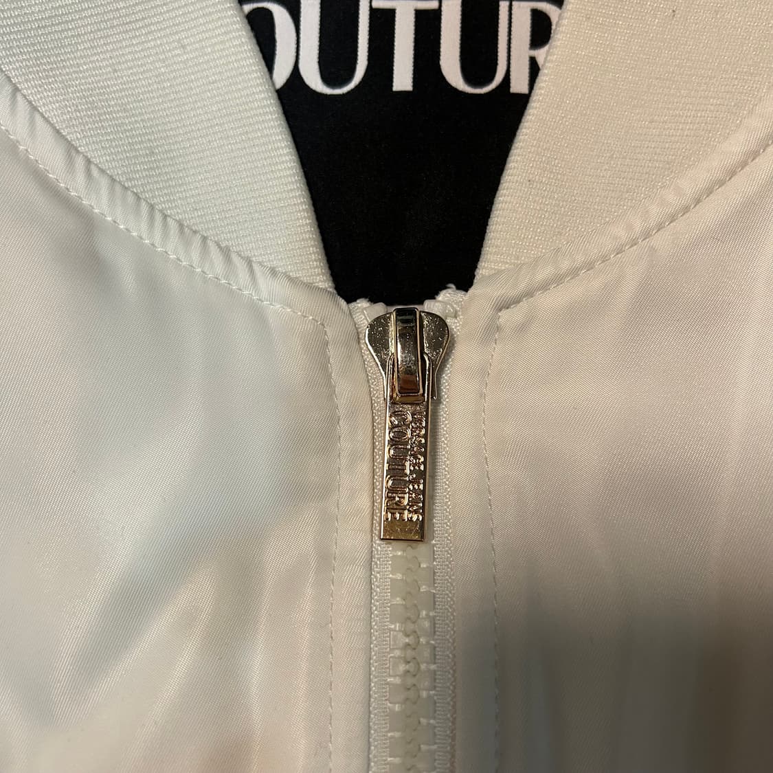 [2XL] 베르사체 진 꾸뛰르 화이트 봄버 자켓 상품이미지3