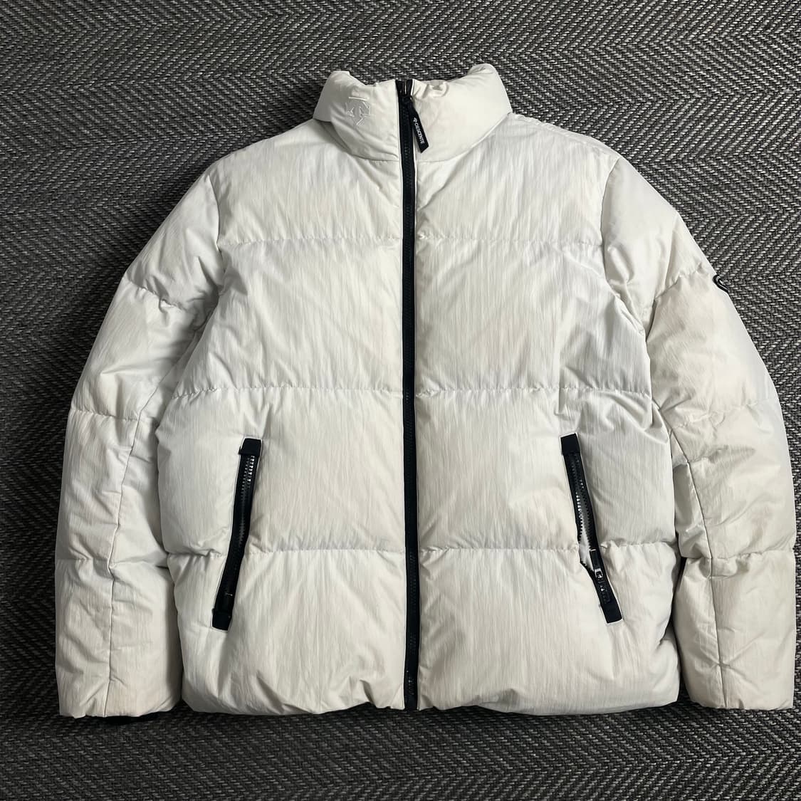 데상트 패치 로고 다운 푸퍼 패딩y 3767 상품이미지2