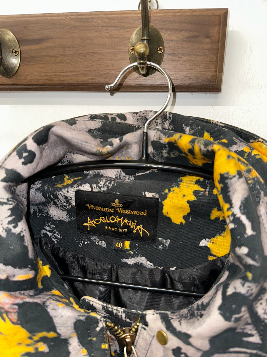 Vivienne westwood프린트 금장버튼 하프 자켓 40  상품이미지4